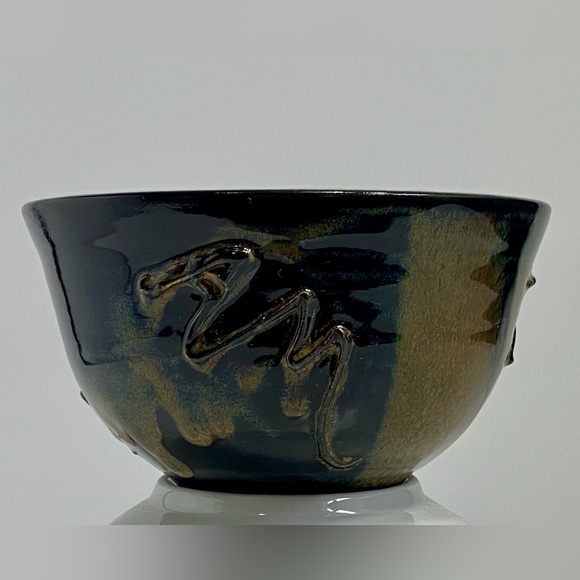 Studio Art Pottery Navy Blue Brown Glossy Textured Glazed Bowl 5.75” x 3” Signed - Picture 7 of 16